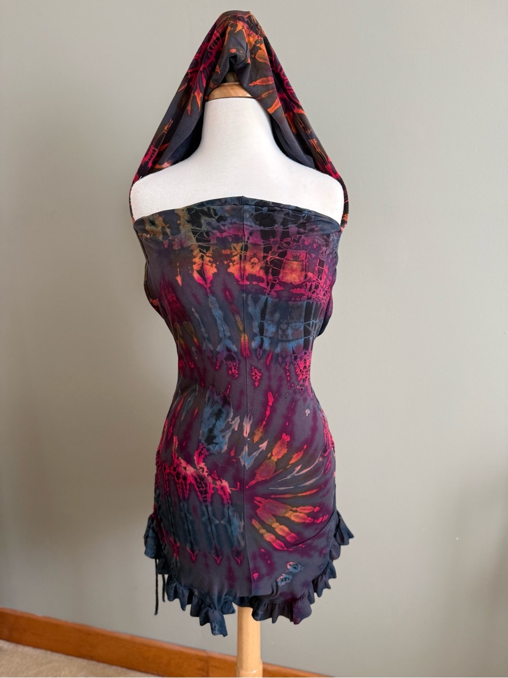 Kathmandu Imports Tie Dye Hooded Romper Purple Open Back Ruched Ruffle Boho